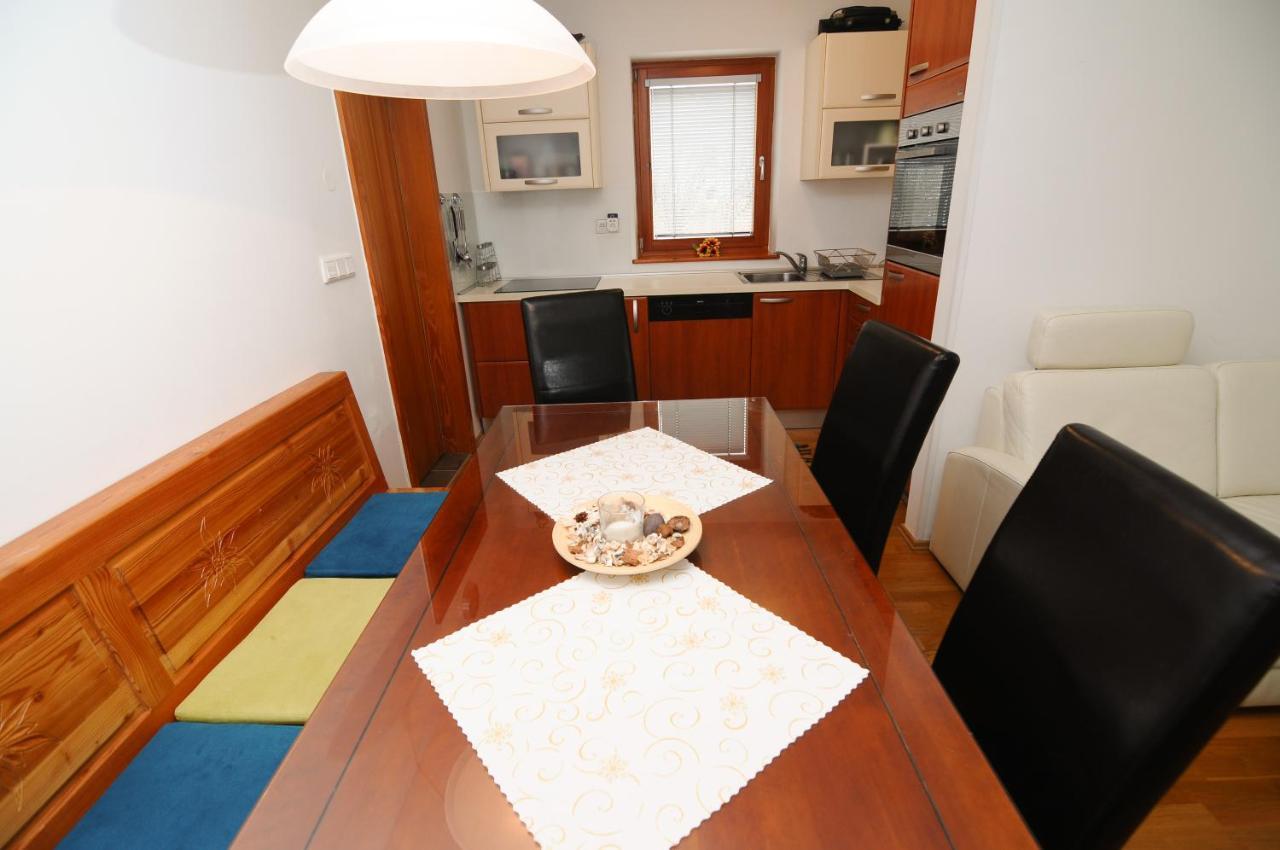 Pierta Apartment Бовец Екстер'єр фото
